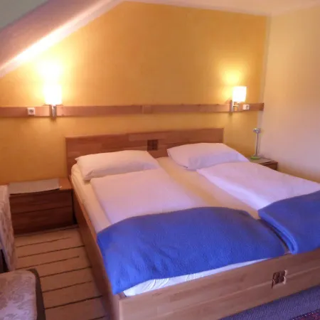 Kalcherhof Bed & Breakfast 4*