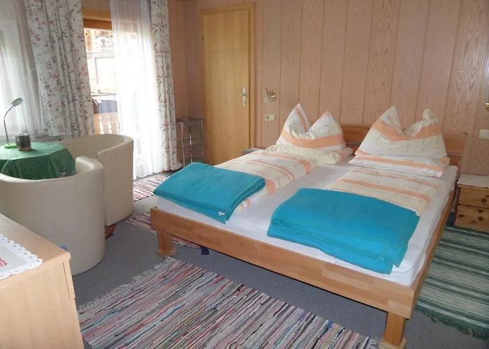 Kalcherhof Bed & Breakfast 4*